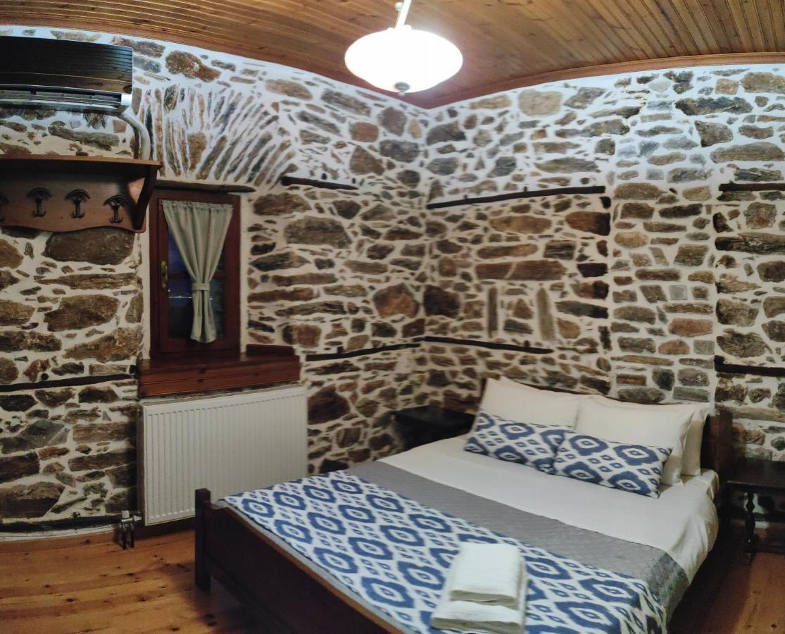 Mansion Terpou Hotel Agios Vlasios  ภายนอก รูปภาพ